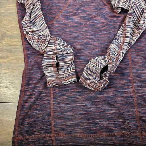 Abercrombie & Fitch Women’s Small Long Sleeve Top Workout Athletic Gorpcore - Picture 5 of 5